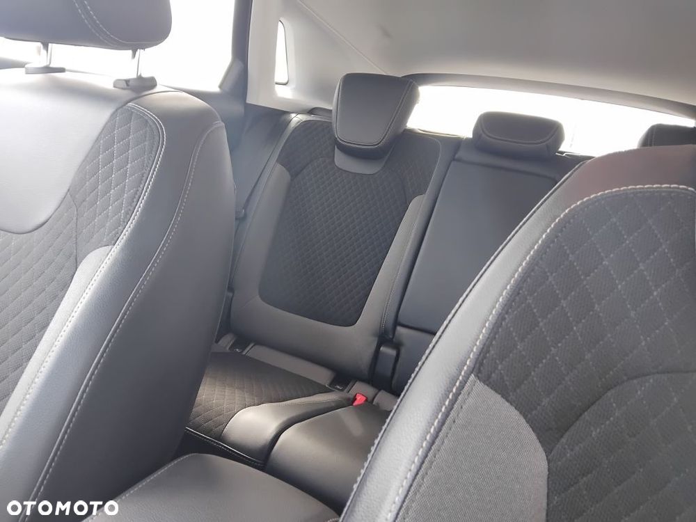 Opel Grandland X 1.2 T GPF Enjoy S&S - 9