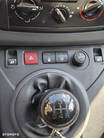 Citroën Berlingo - 11