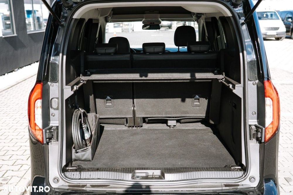 Mercedes-Benz EQT - 15