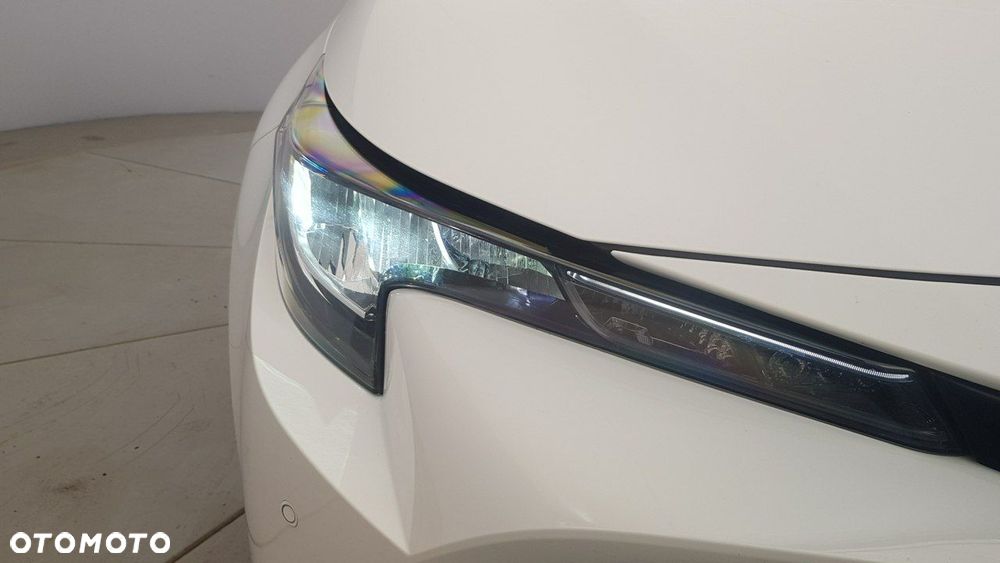 Toyota Corolla - 11