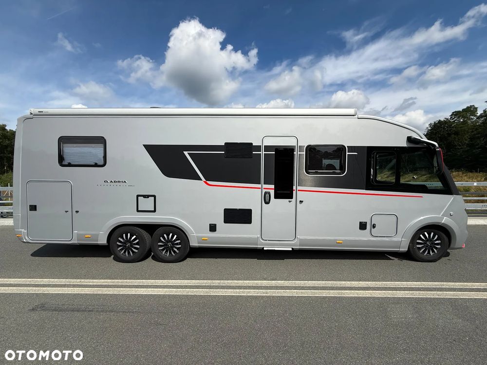 Adria Supersonic 890 LC - 7