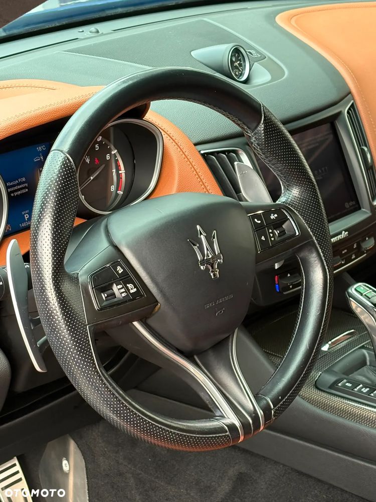 Maserati Levante - 18