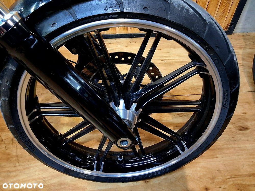 Harley-Davidson Softail - 7