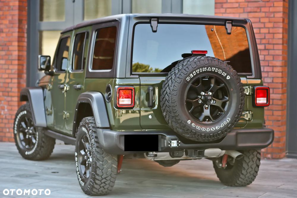 Jeep Wrangler - 11