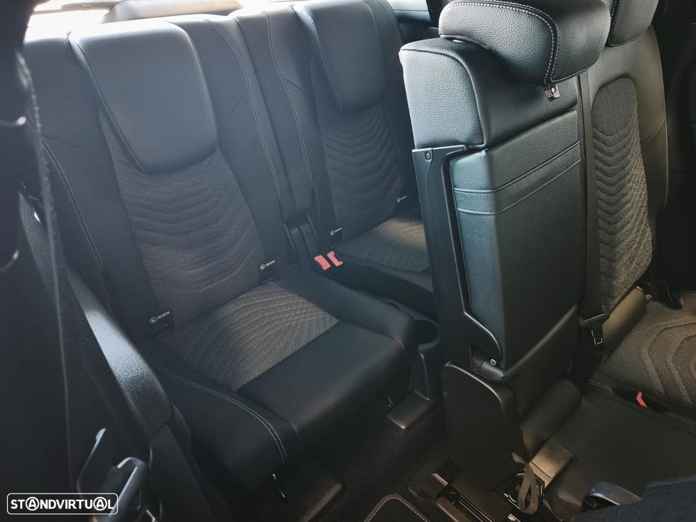 Mercedes-Benz GLB 180 d Progressive - 28