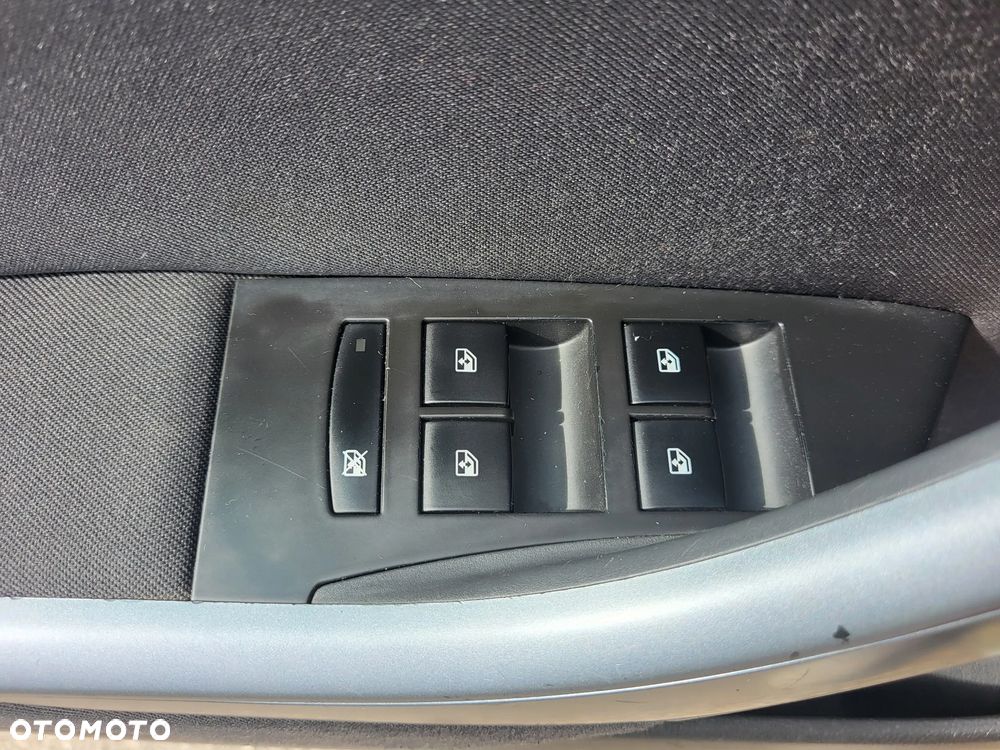 Opel Astra GTC 1.4 Turbo - 27