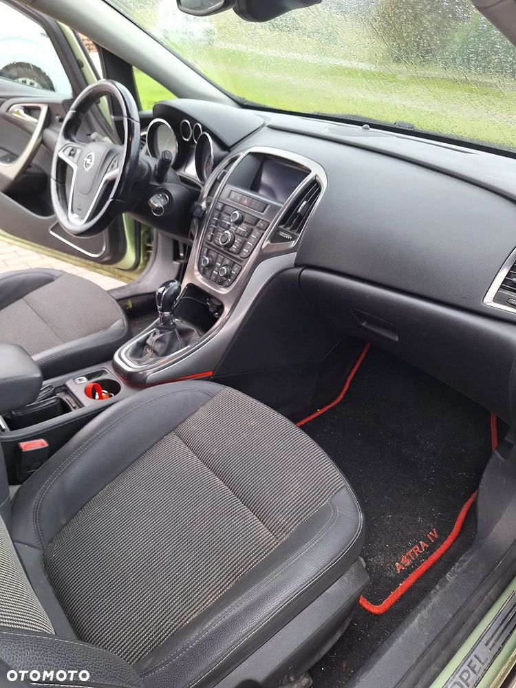 Opel Astra 1.7 CDTI Cosmo - 14