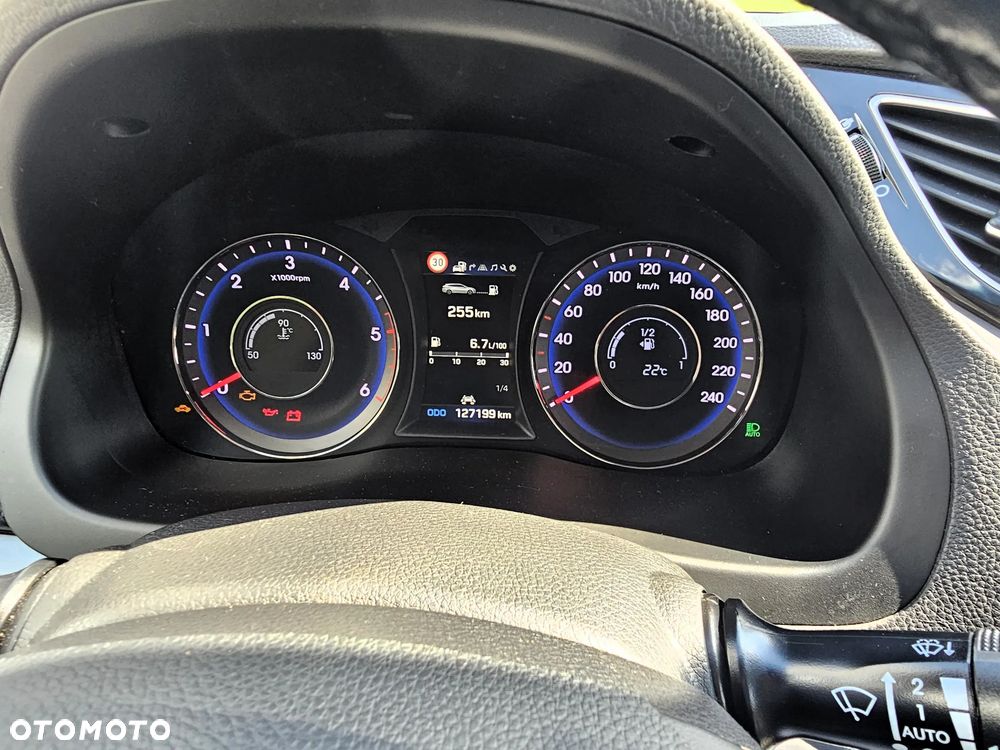 Hyundai i40 Kombi 1.7 CRDi Premium - 39
