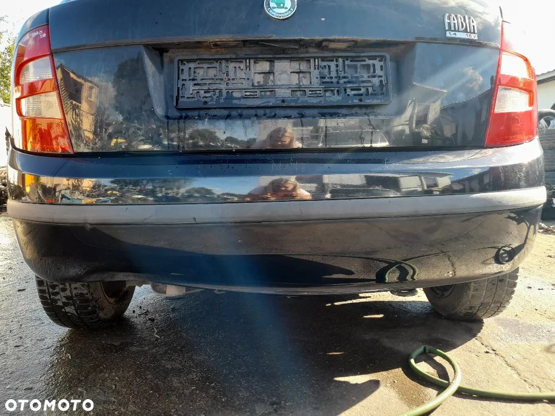 SKODA FABIA I ZDERZAK TYŁ TYLNY TYLNI LF9R - 1
