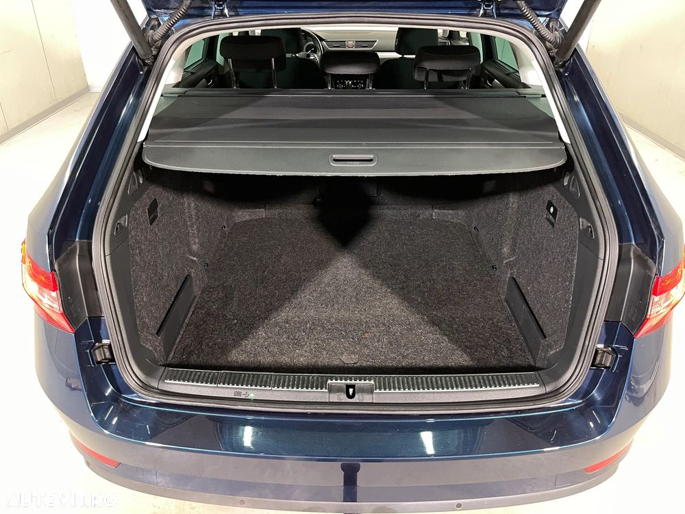 Skoda Superb 1.5 TSI ACT DSG Ambition - 12