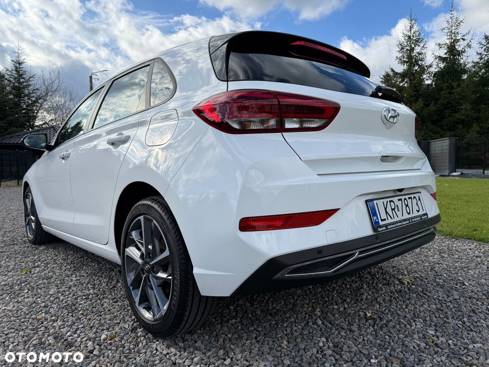 Hyundai i30 1.5 T-GDI 48V-Hybrid DCT EDITION 30+ - 10