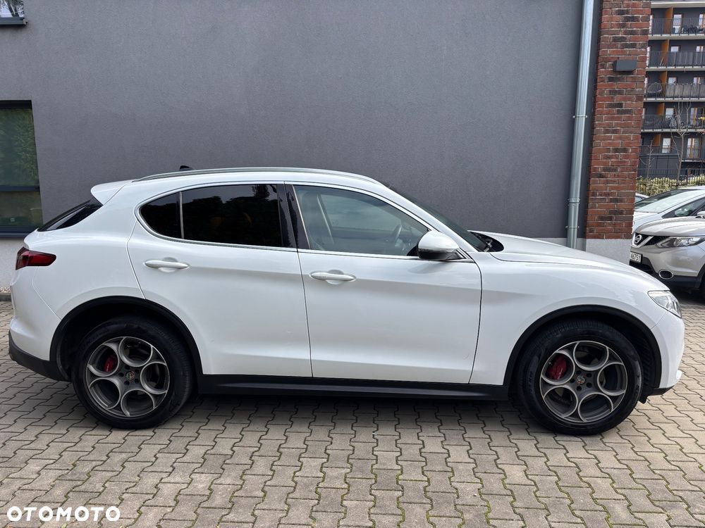 Alfa Romeo Stelvio 2.0 Turbo Super Q4 - 9
