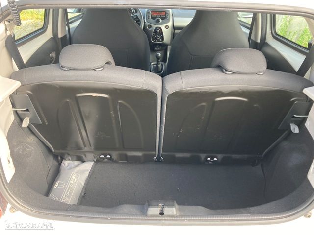 Peugeot 108 1.0 VTi Active - 23