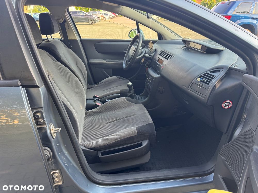 Citroën C4 1.6 16V SX - 6