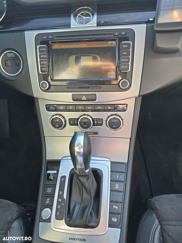 Volkswagen Passat CC - 12