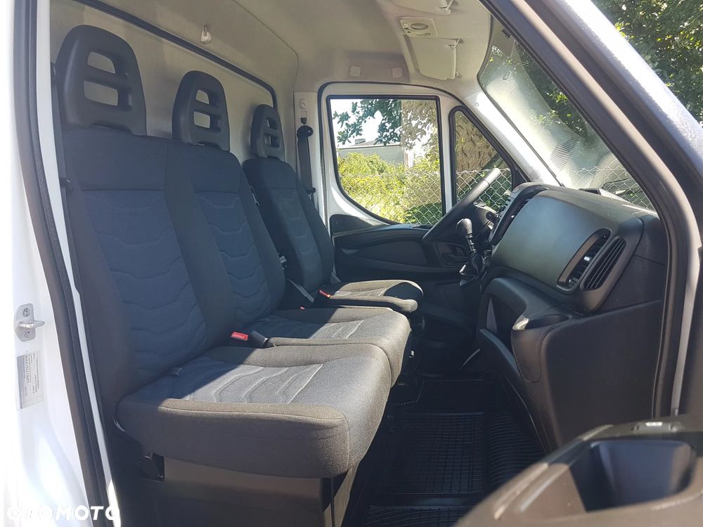 Iveco DAILY CHŁODNIA IZOTERMA AGREGAT THERMO KING V-200 MAX GRZANIE 7EP 3,68x2,10x2,10 KLIMA KRAJOWY - 8