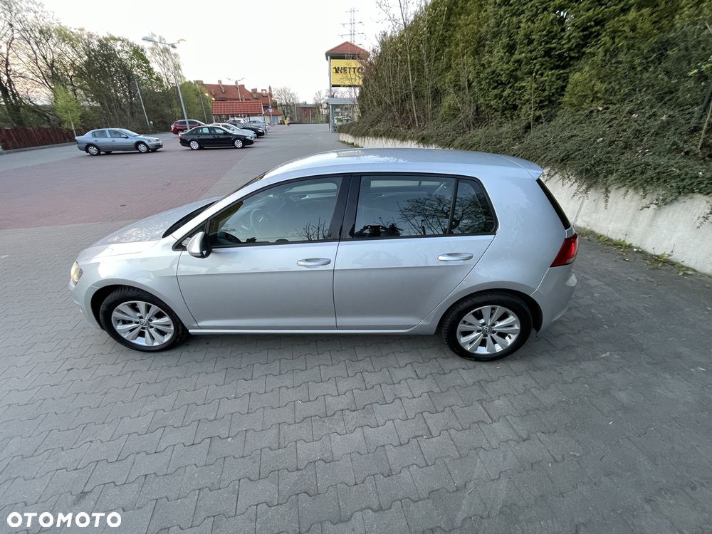 Volkswagen Golf 1.2 TSI BMT Comfortline - 5