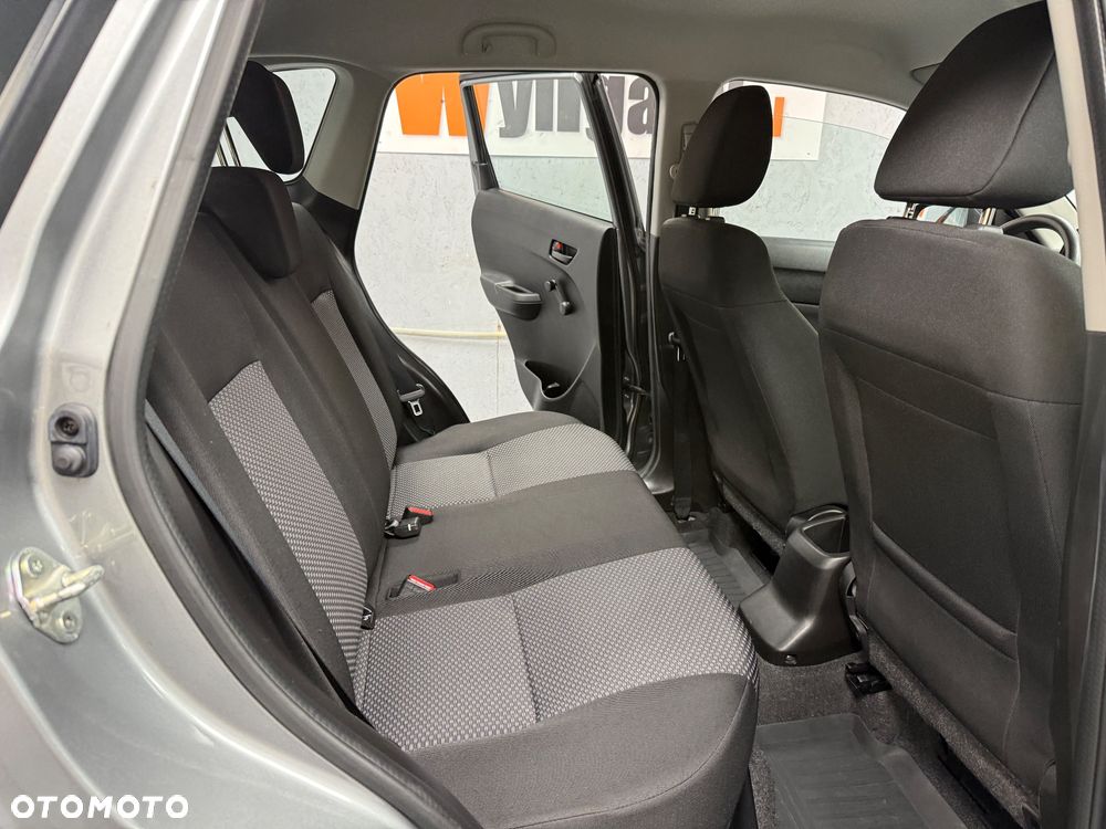 Suzuki Vitara - 8