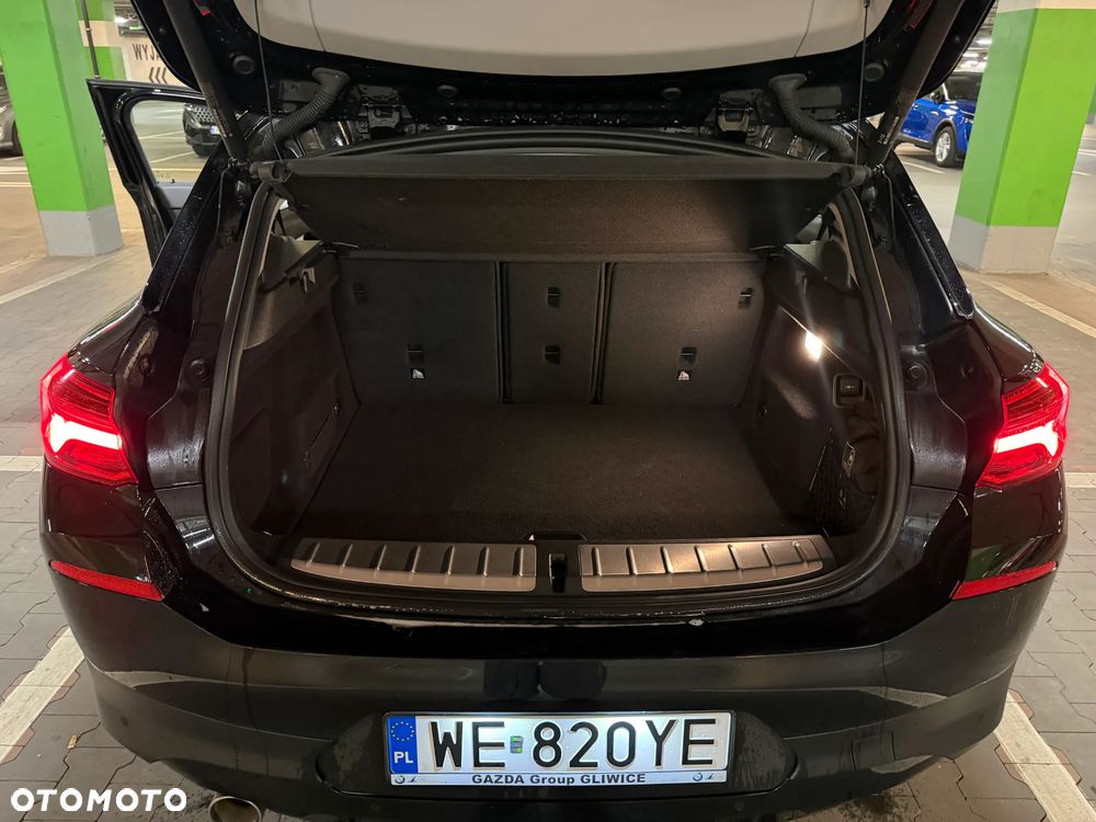 BMW X2 sDrive18i - 15