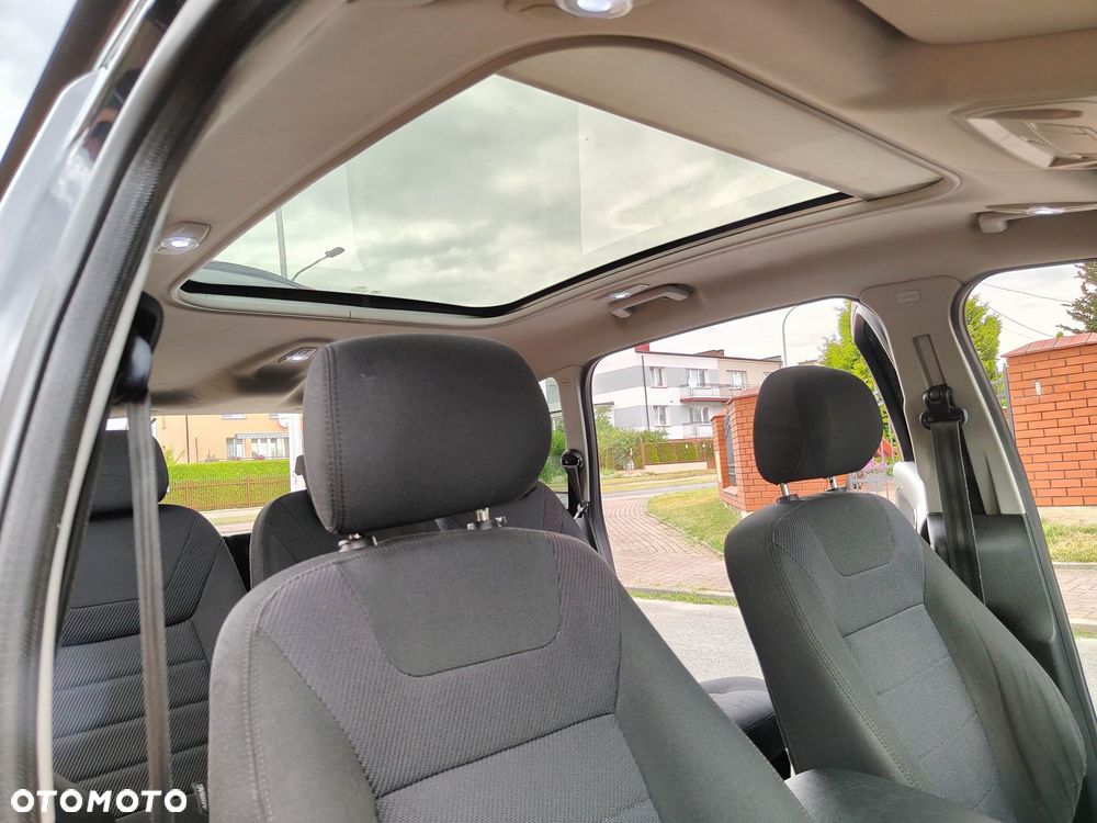 Ford S-Max - 22