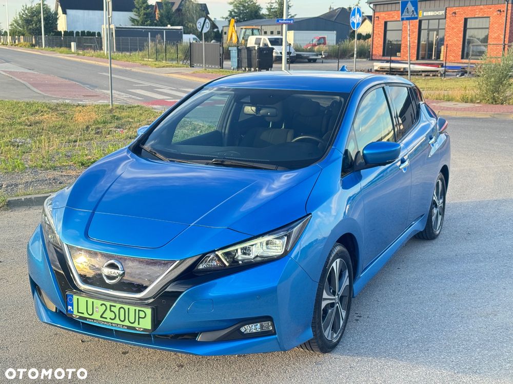 Nissan Leaf - 12