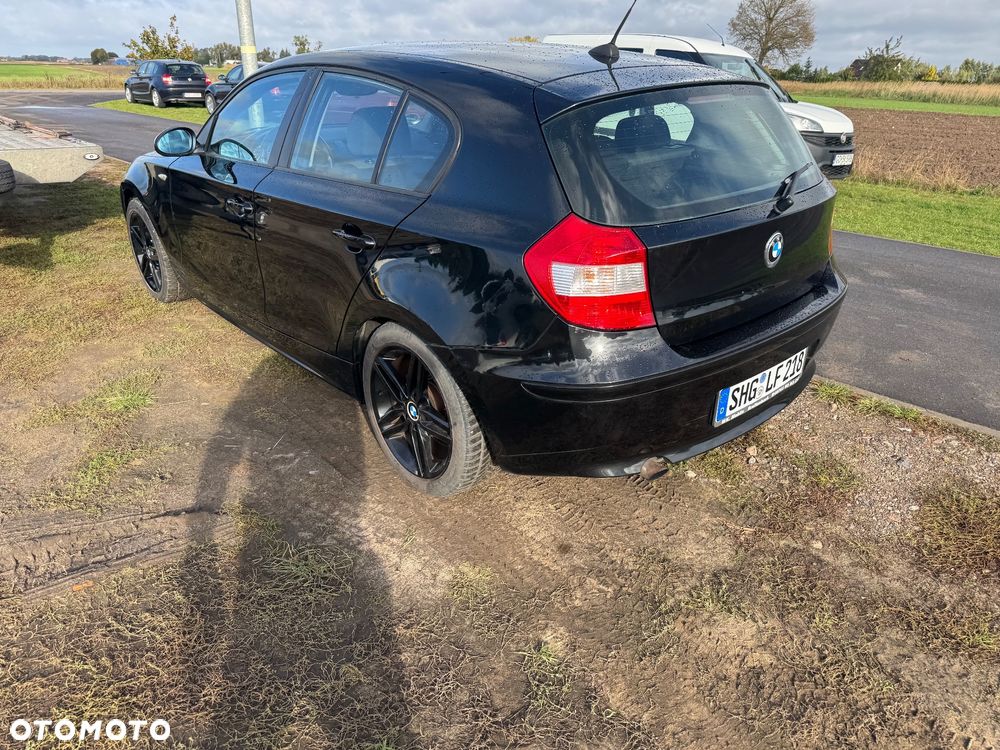 BMW Seria 1 116i - 17