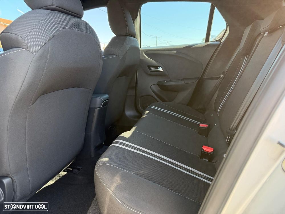 Opel Corsa 1.2 T GS - 10