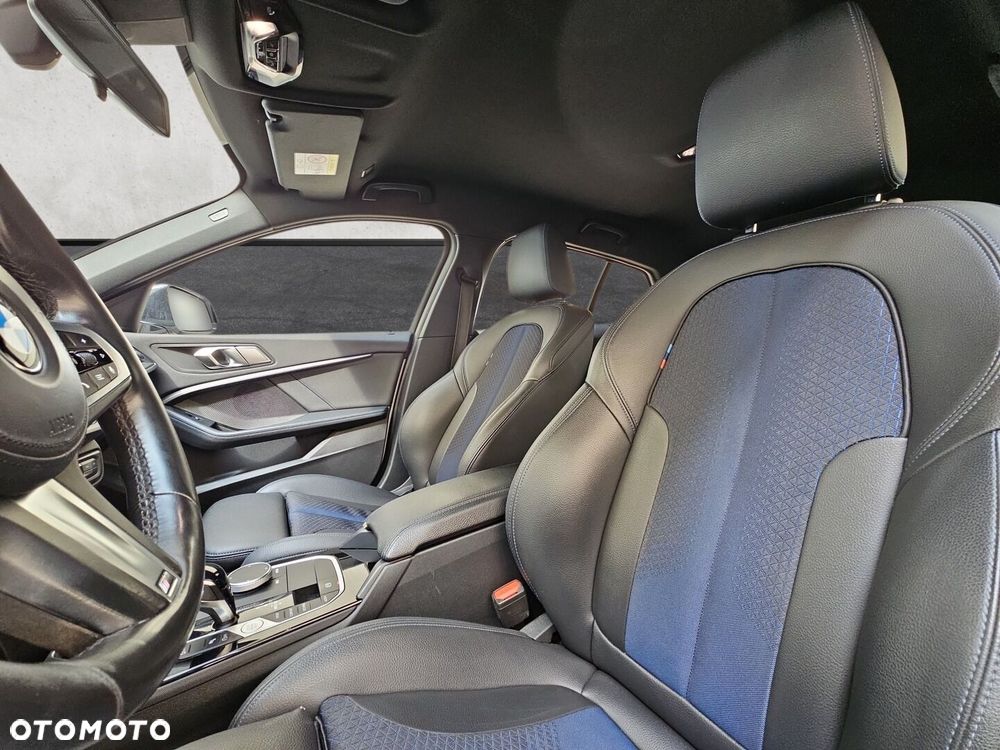 BMW Seria 1 116i M Sport - 10