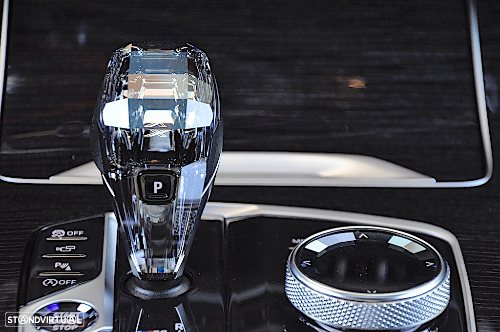 BMW X7 M50d - 56