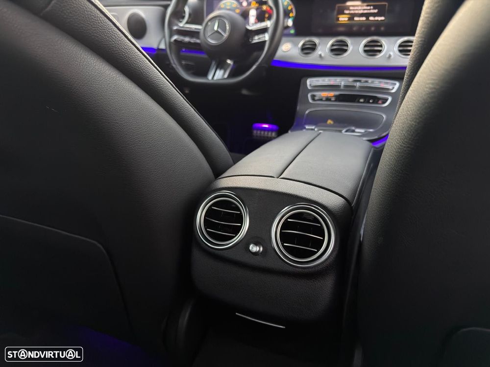 Mercedes-Benz E 300 de AMG Line - 14