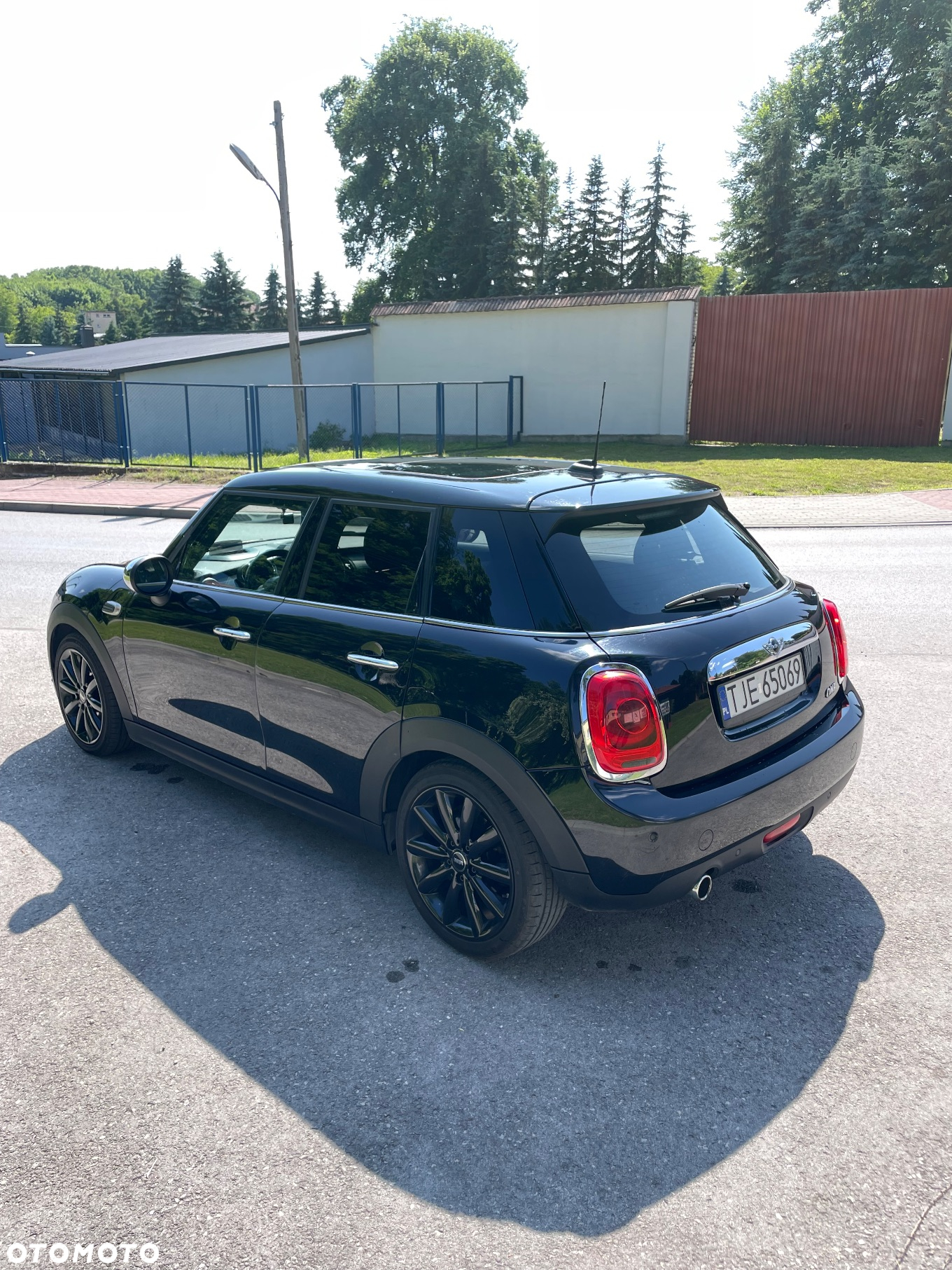 MINI ONE D - 4