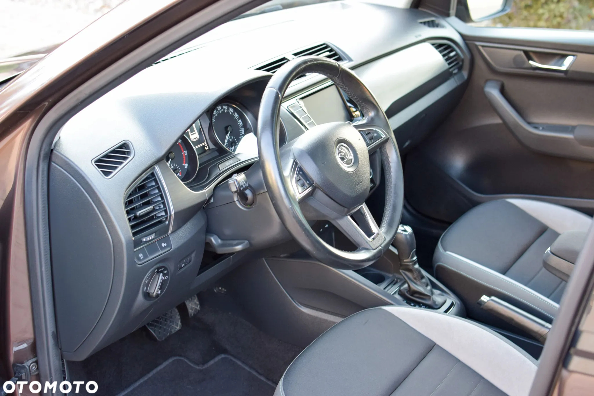 Skoda Fabia 1.2 TSI Joy DSG - 9