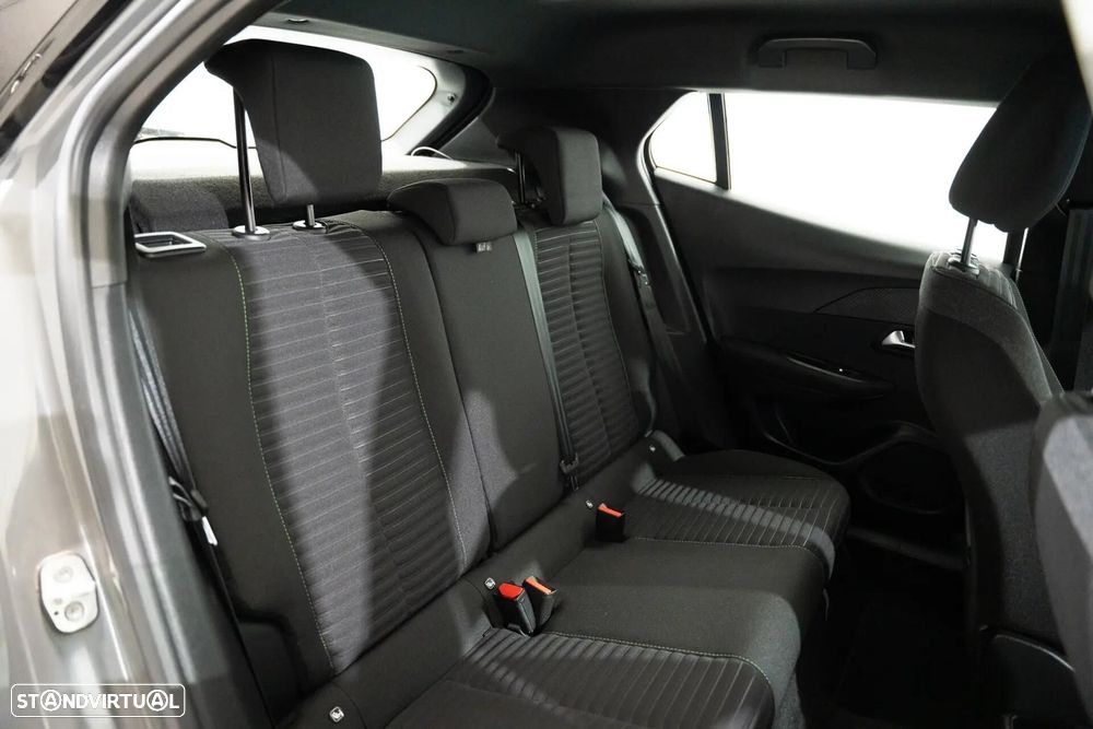 Peugeot 2008 1.2 PureTech Active - 23