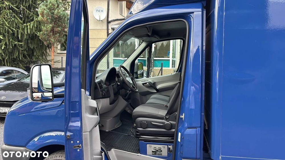 Volkswagen Crafter - 10