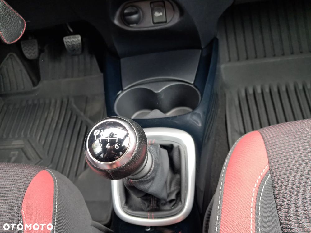 Toyota Yaris 1.5 Selection - 12