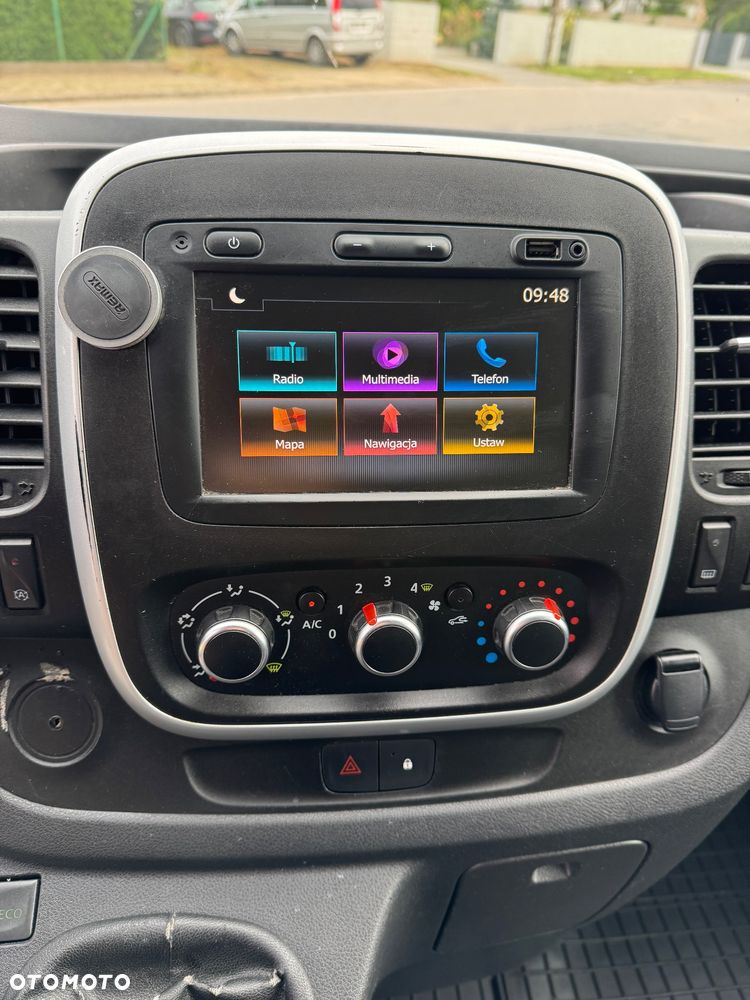 Renault Trafic - 26