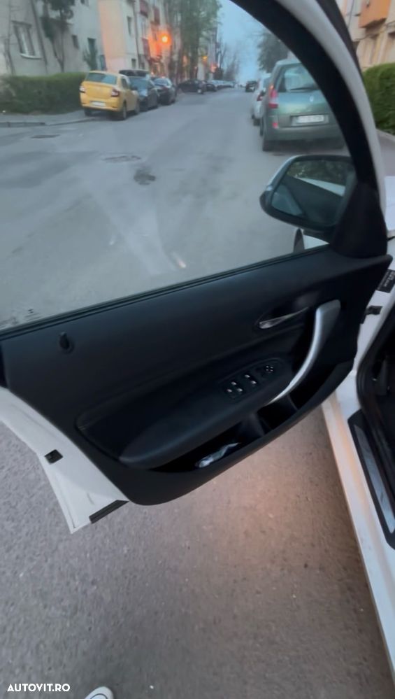 BMW Seria 1 116i Sport Line - 2