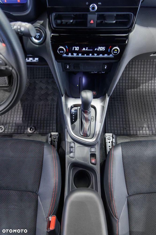 Toyota Yaris Cross Hybrid 1.5 GR Sport - 35