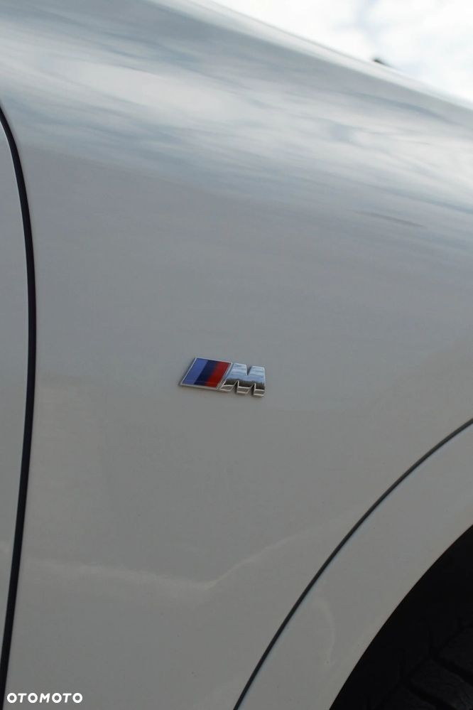 BMW X2 - 16