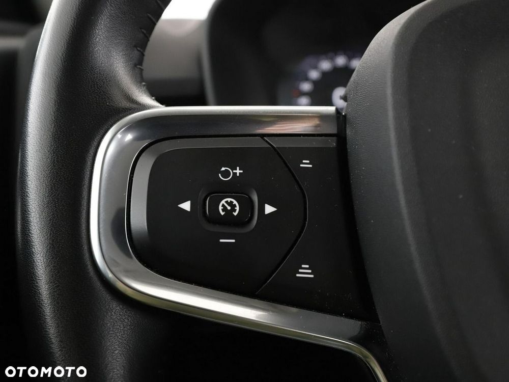 Volvo XC 40 2021