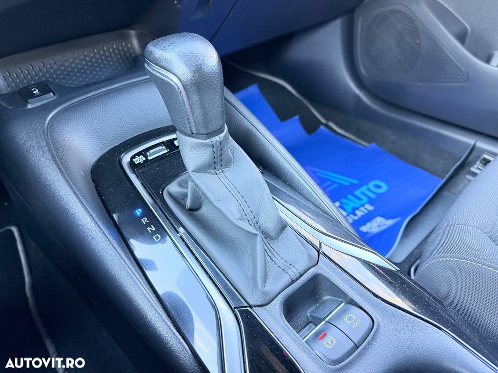 Toyota Corolla 1.8 HSD TS Exclusive - 18