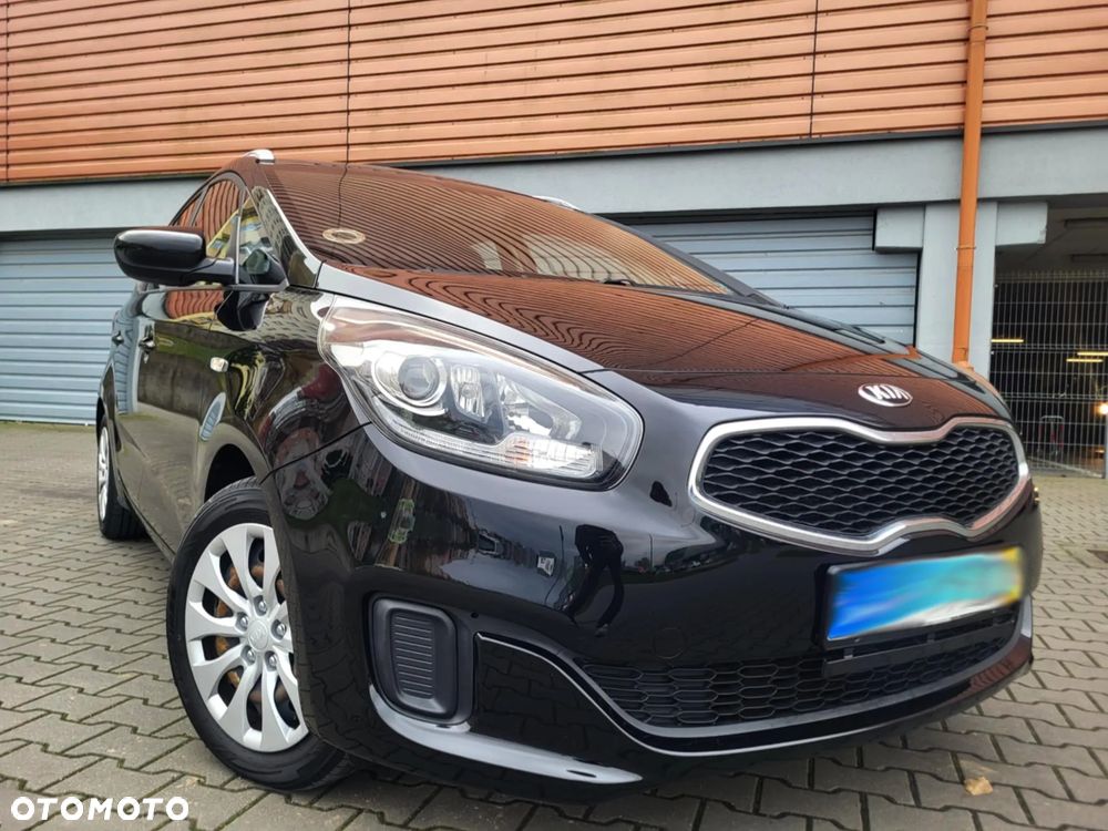 Kia Carens 2016 photo 2