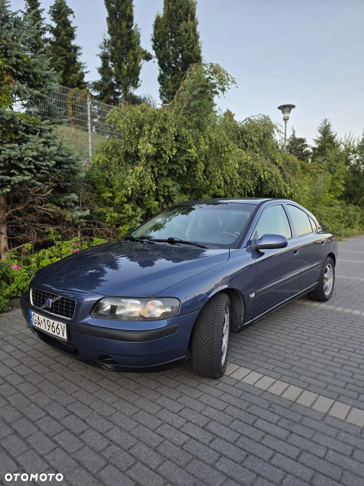 Volvo S60 2.4 - 6