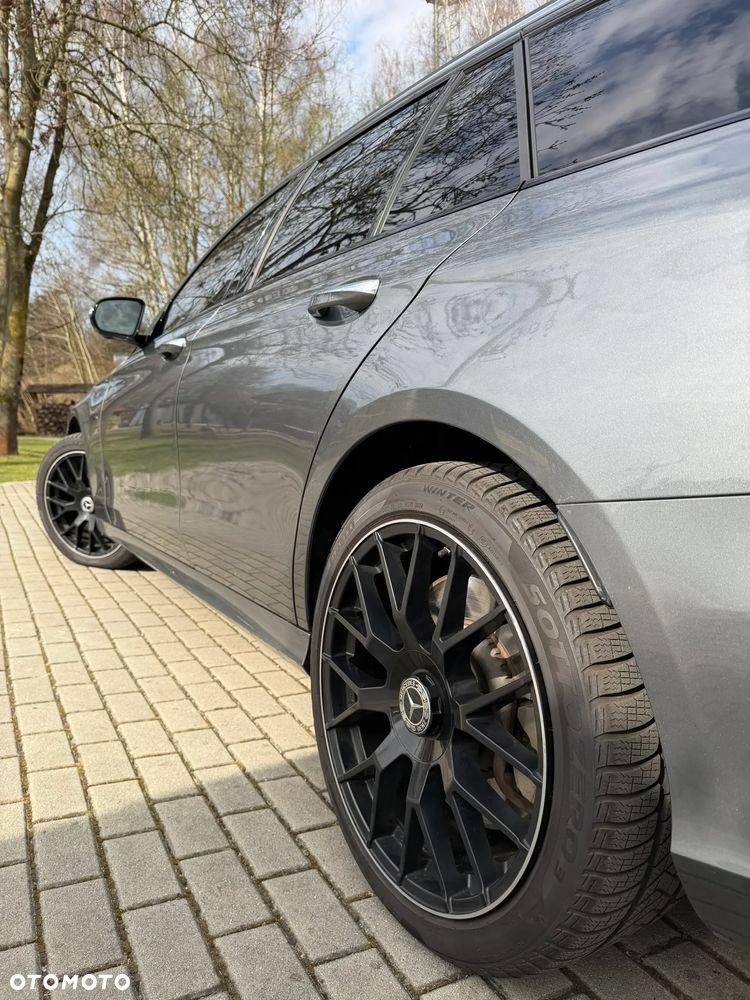 Mercedes-Benz Klasa E 220 d 9G-TRONIC - 30