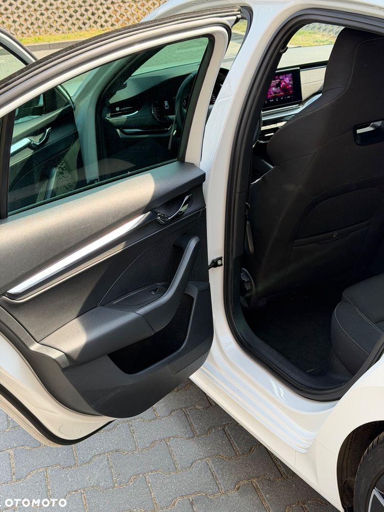 Skoda Octavia 1.5 TSI e-Tec Style DSG - 25