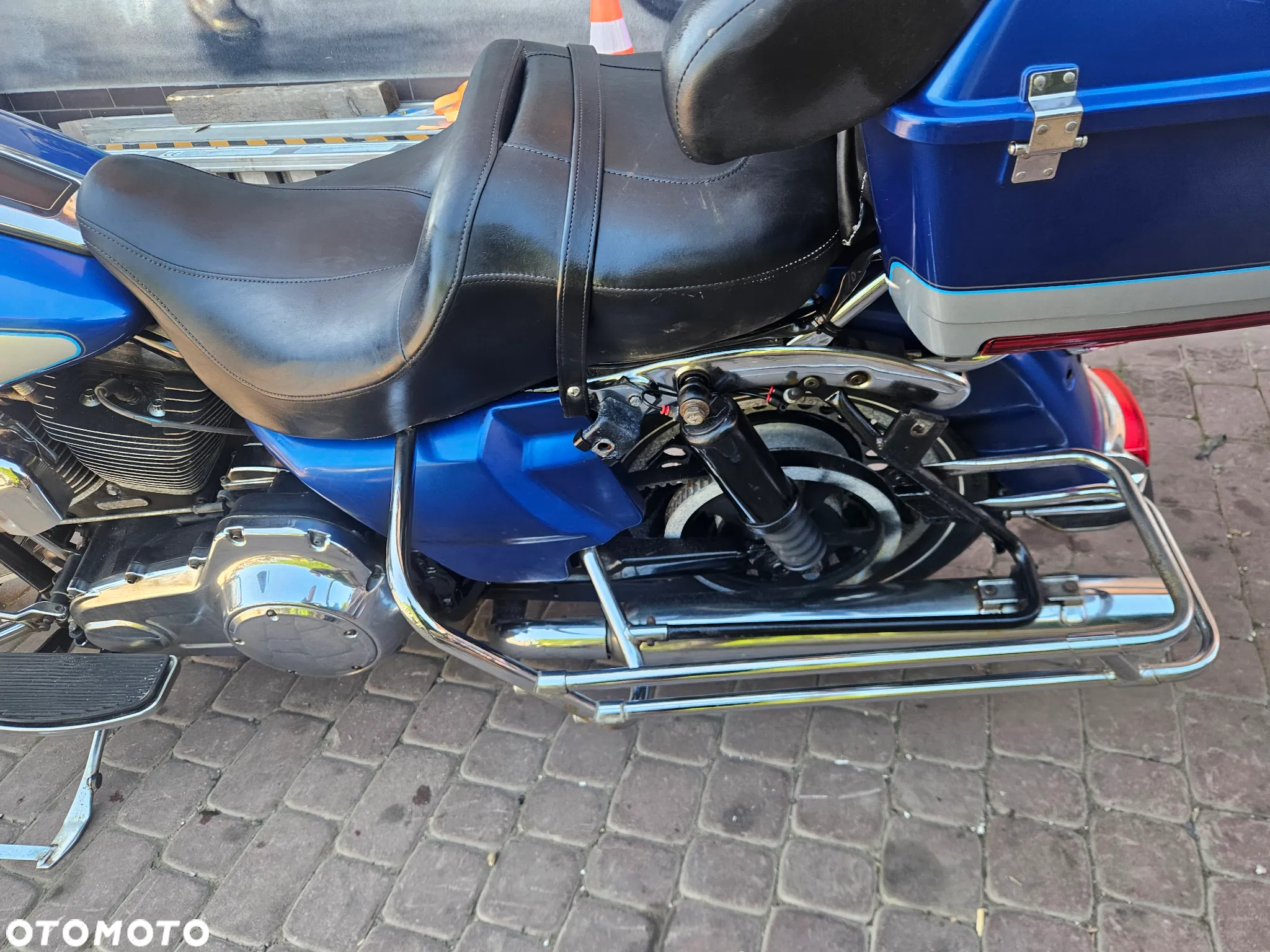Harley-Davidson FLH Electra Glide - 21