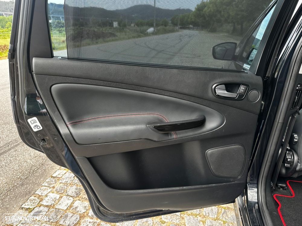 Ford S-Max 2.0 TDCi DPF Titanium - 41