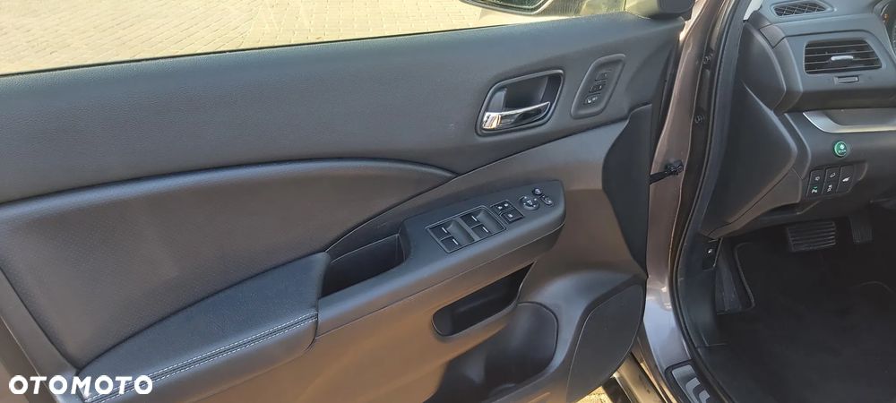 Honda CR-V 2.0 Executive (Honda Connect+) - 29