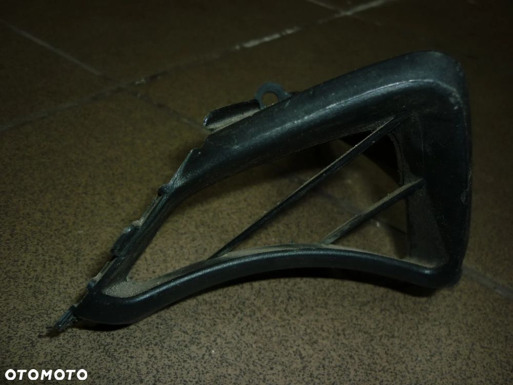 Wlot powietrza lewy Honda CBR 600RR PC37 rok 2003-2004 - 3