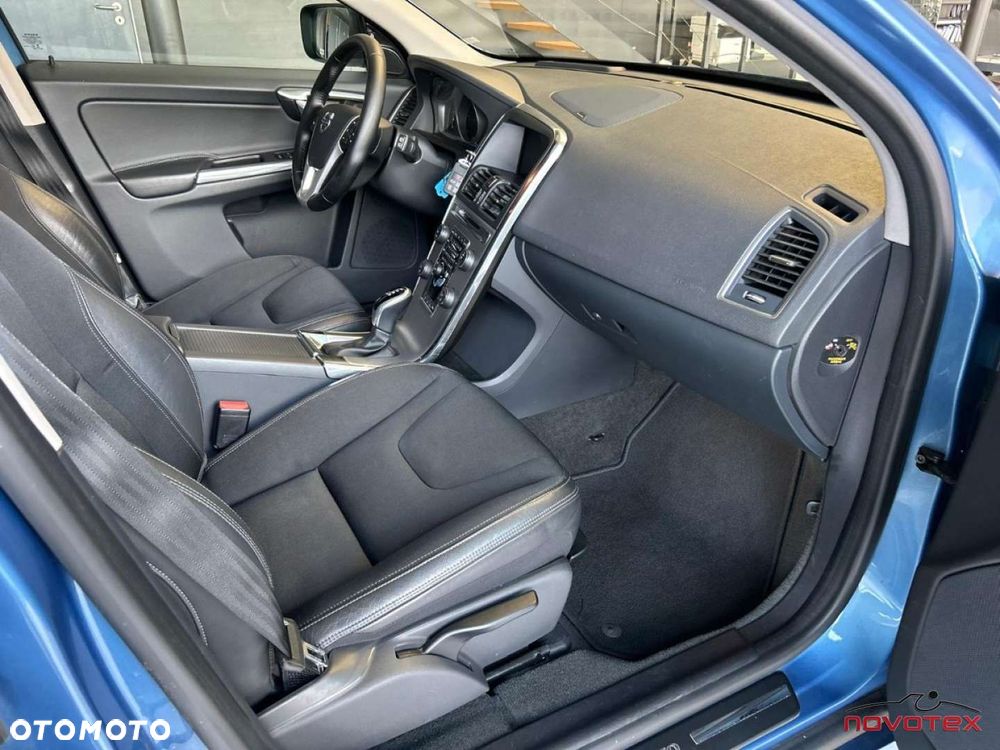 Volvo XC 60 D3 Geartronic Summum - 19